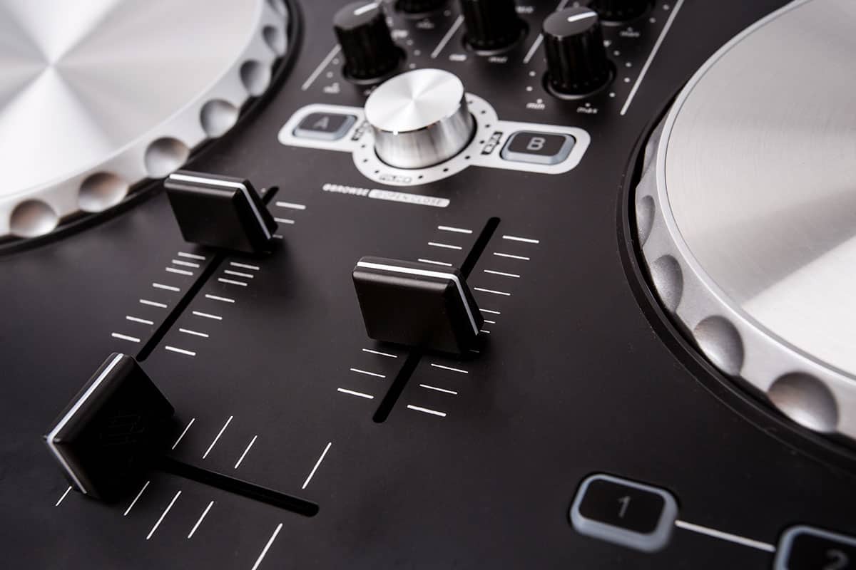 How Do DJs Crossfade Songs?