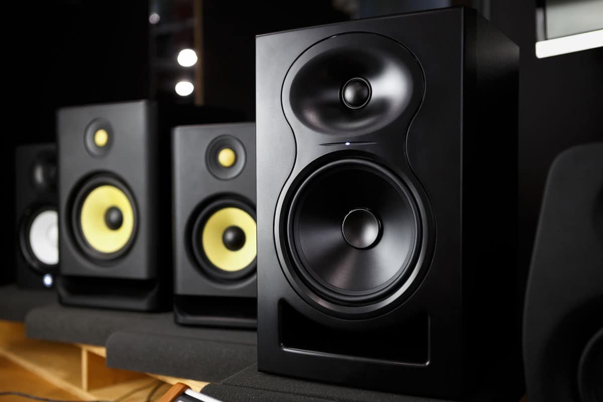 Front vs Rear Ported Speakers