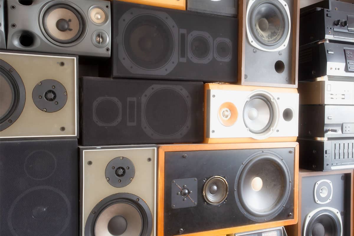 Studio Monitors Vs. Speakers - What's The Difference?