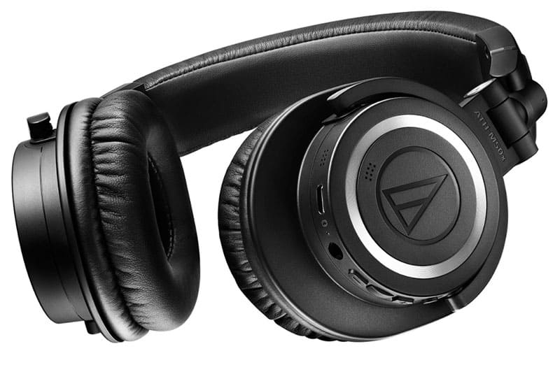 Audio-Technica ATH-M50xBT2 Buttons.