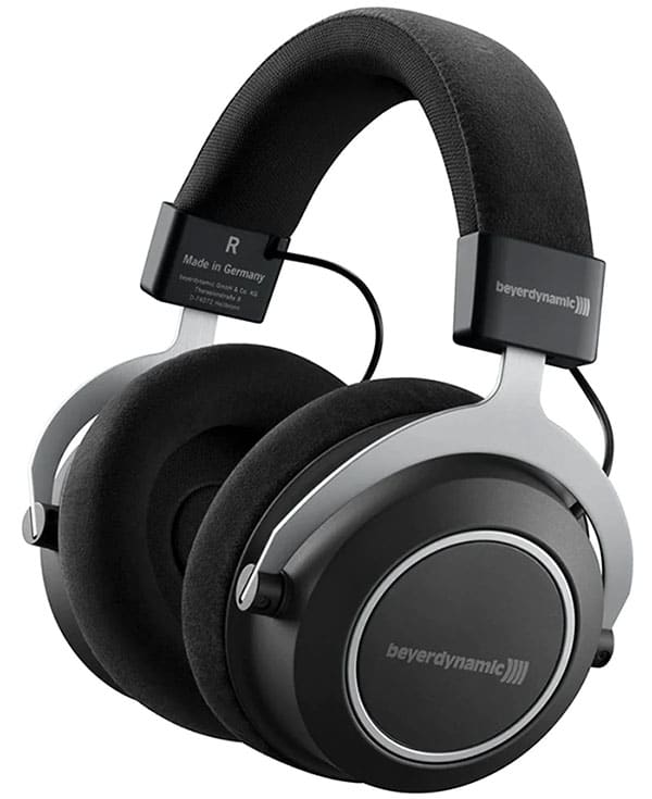 Three-quarter view of the Beyerdynamic Amiron headphones.