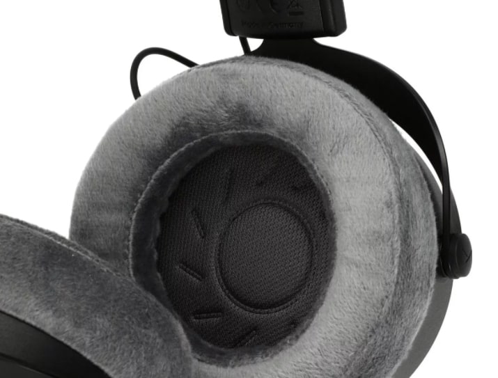 Beyerdynamic DT 900 Pro X headphone padding.