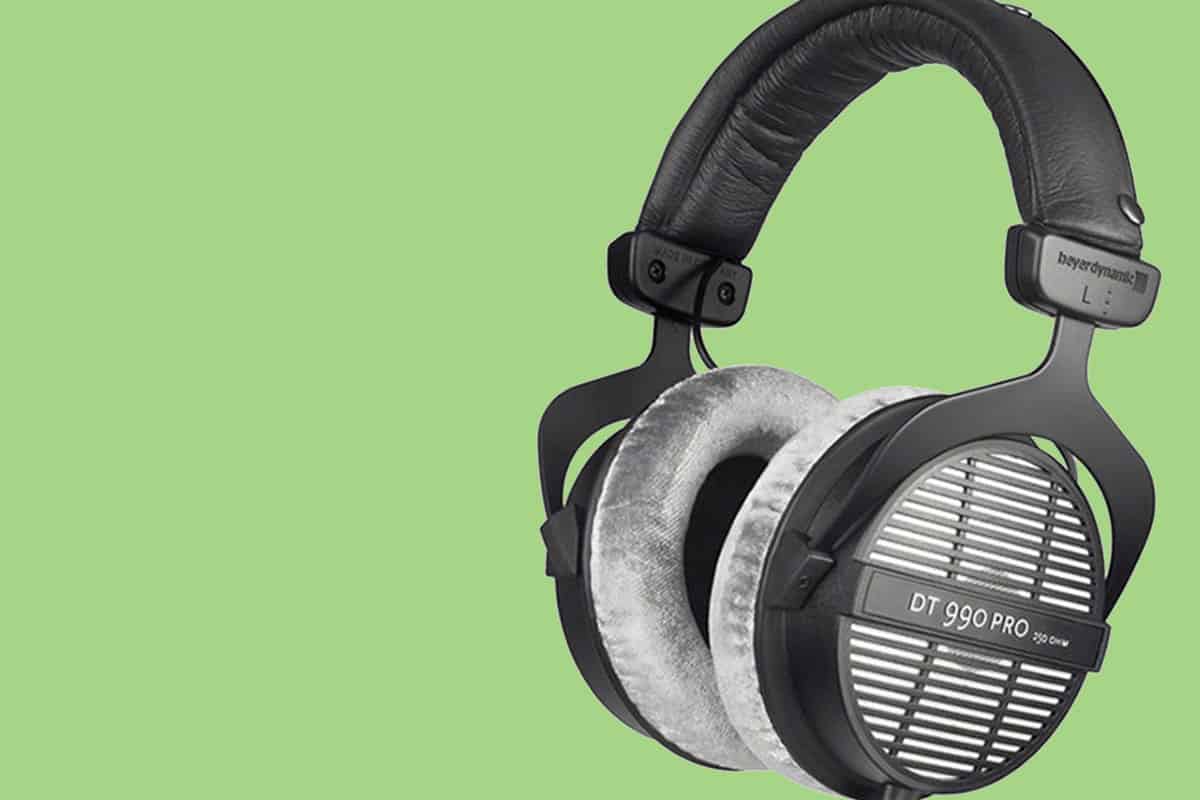 Beyerdynamic DT 990 Pro Review — Impressive Sound And Comfort