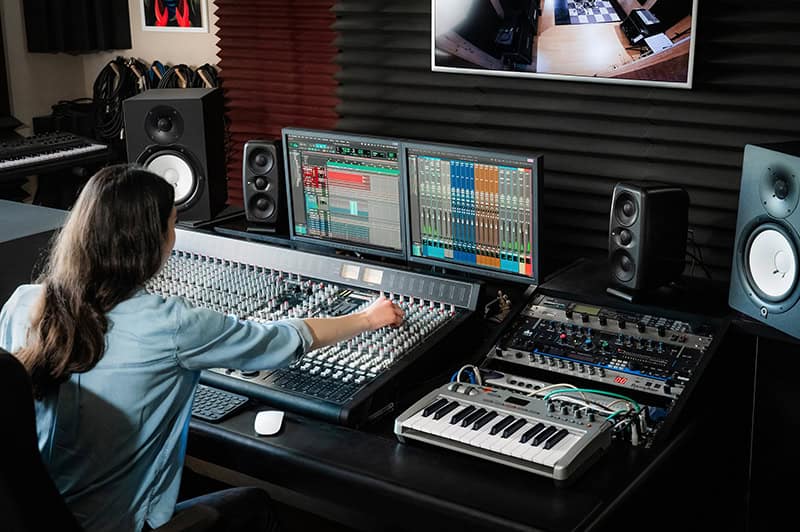 A well rounded and compact set of monitors for professional studios.