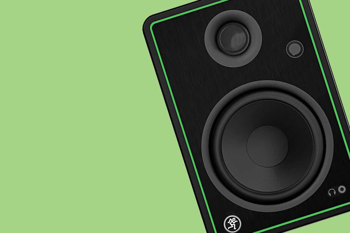 Mackie CR5-XBT Review – Attractive And Affordable Speakers