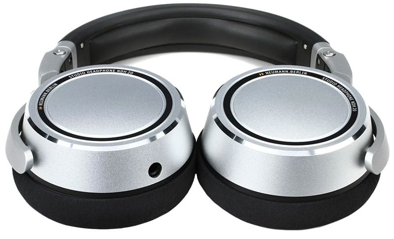 Neumann NDH 20 Laying Flat.