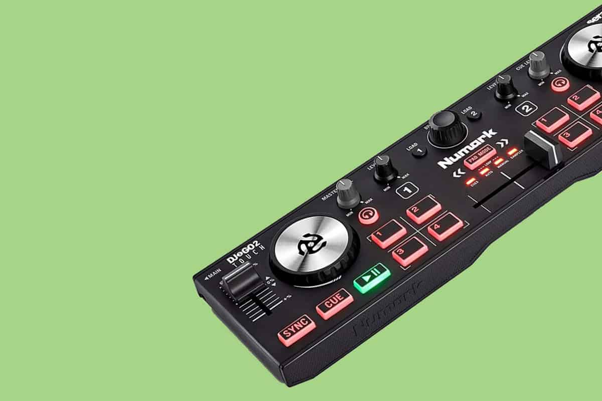 Numark DJ2GO2 Touch Review - Compact Gear For DJs On The Go