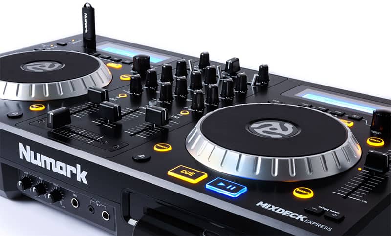 Close up photo of the Numark Mixdeck Express