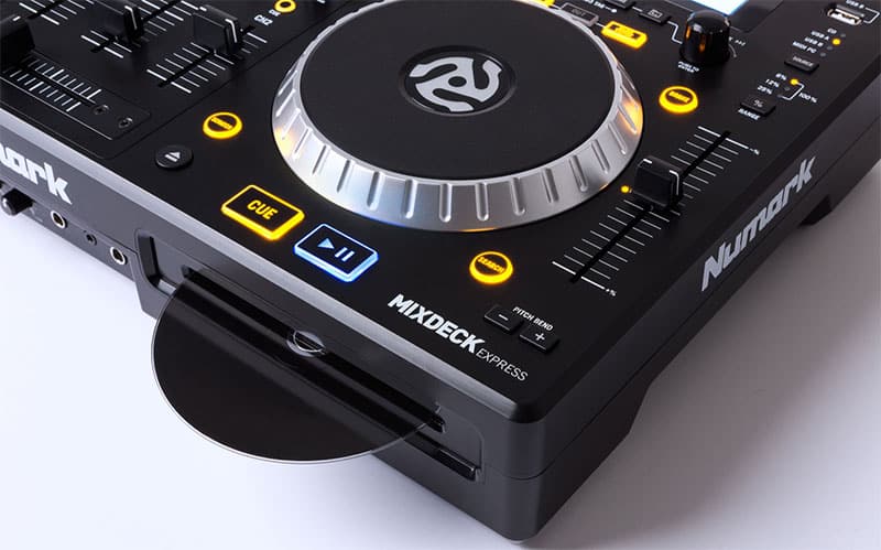 Close up photo of the Numark Mixdeck Express CD drive