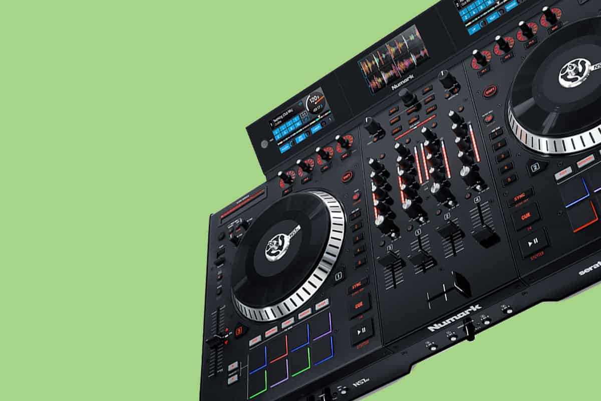 Numark NS7III Review – Unique and Fun to Use