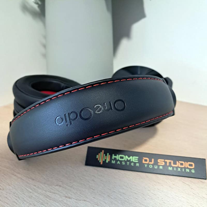 OneOdio Studio Max 1 Headband.