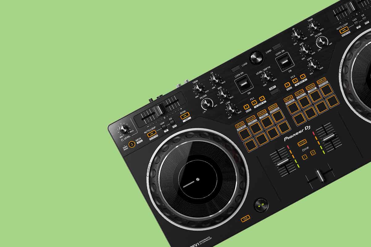 Pioneer DDJ-REV1 Review – Affordable Scratching Focused Gear