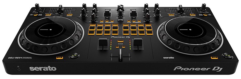 Front angle of the Pioneer DDJ-REV1.
