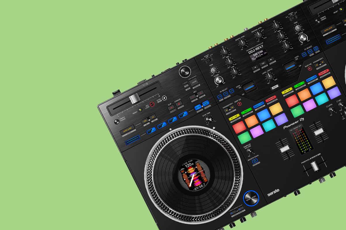 Pioneer DDJ-REV7 Review – Cutting Edge Scratch Controller