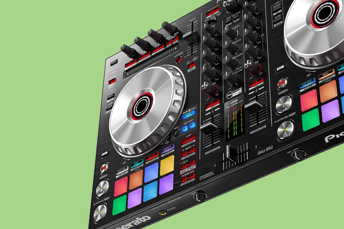 Pioneer DDJ SR2 Review – Advanced Gear With Lots Of Features