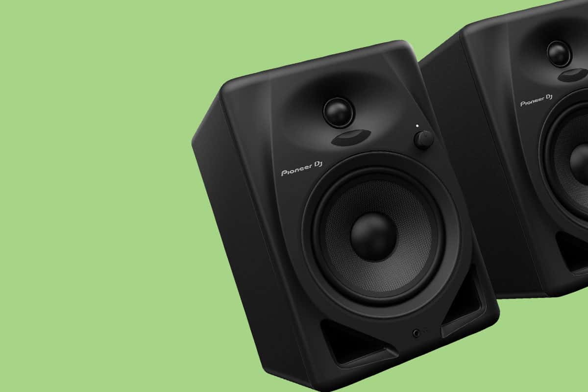Pioneer DM-50D Review – Affordable Multipurpose Monitors