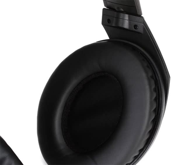 Sennheiser HD 200 Pro ear padding.