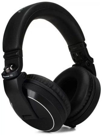 Three quarter view of a pair of Pioneer HDJ-X7 headphones