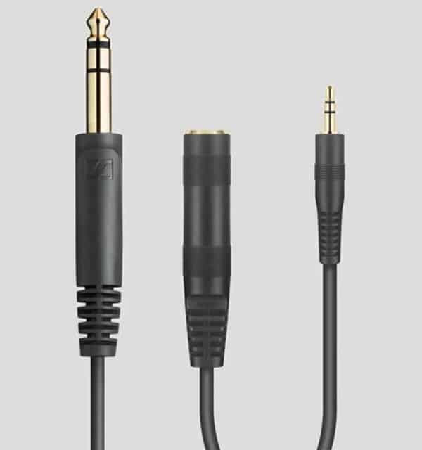 Sennheiser HD 560S cables.