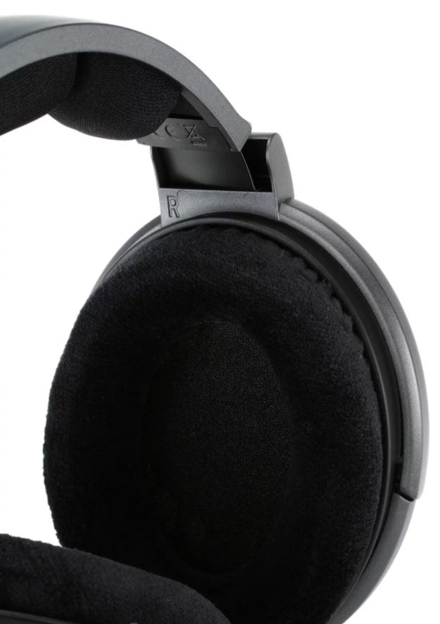 Sennheiser HD 600 padding.