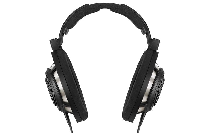 Front view of the Sennheiser HD 800 S headphones.