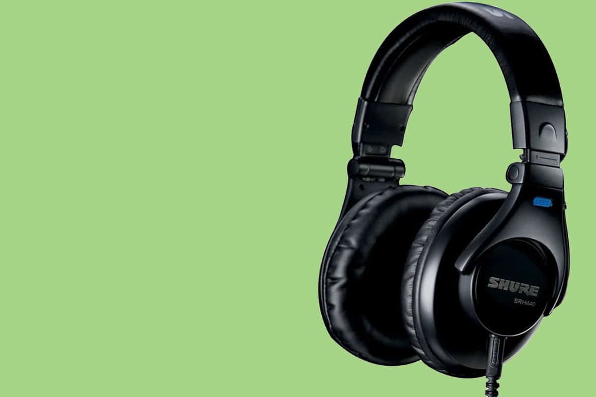 Shure SRH440 Review – Versatile Headphones For Your Studio