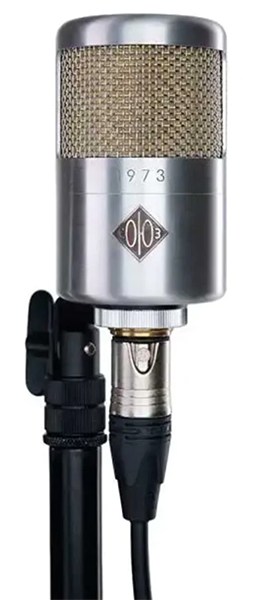 Silver version of the Soyuz 1973 FET microphone.