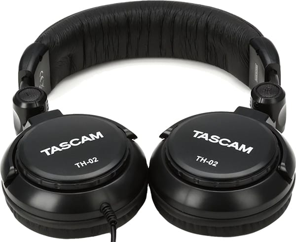 Tascam TH-02 laying flat.