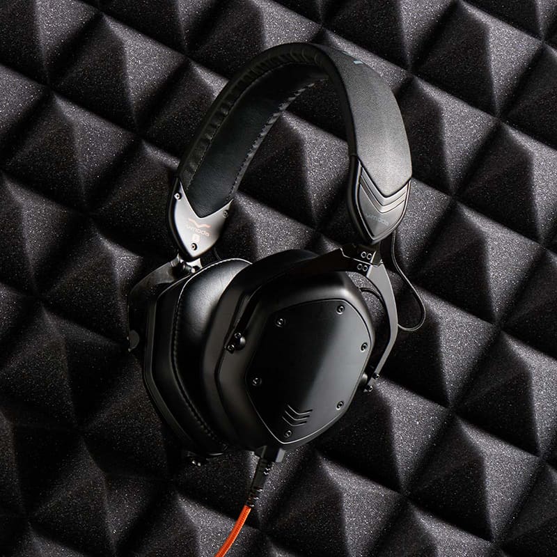 V-Moda Crossfade M-100.