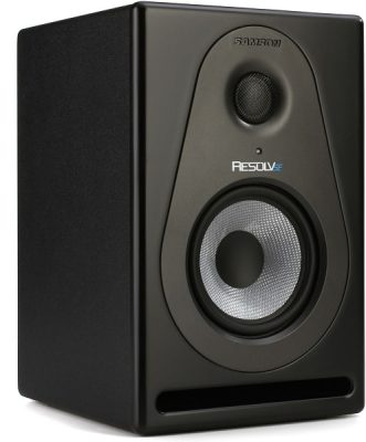 Front view of the Samson Resolv SE5