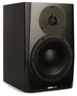 Front view of the Dynaudio LYD 8