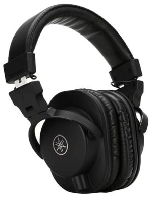 Three quarter view of the Yamaha HPH-MT5 headphones.