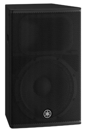 Three quarter view of the Yamaha DHR15.
