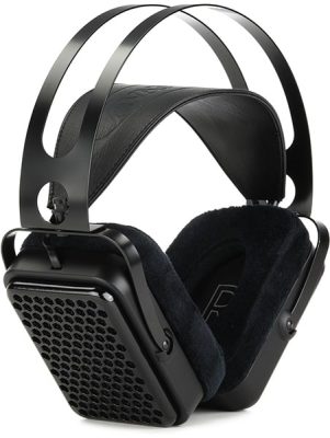 Three-quarter view of the Avantone Pro Planar the II headphones.